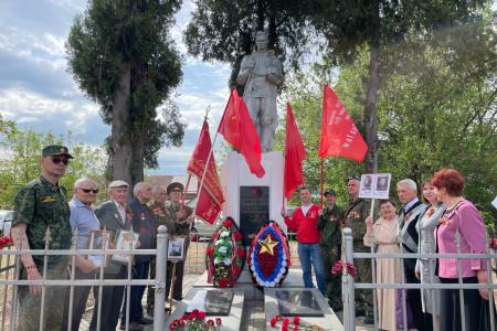 Краснодарский край. Активисты КПРФ и сторонники партии отметили праздник 80-летия Великой Победы