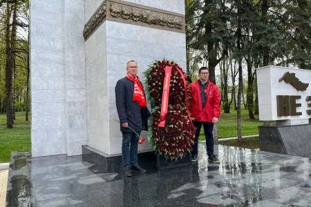 Костромские коммунисты отметили День Победы