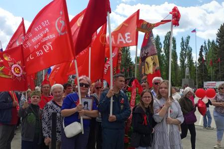 В Сталинграде и области в юбилей Великой Победы прошли возложения и памятные акции