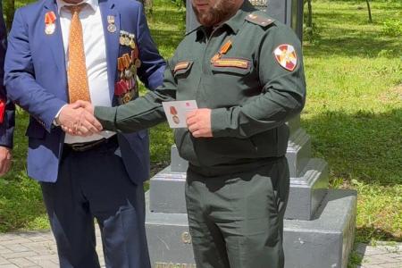 Ингушское республиканское отделение КПРФ почтило память героев Великой Отечественной войны и провело торжества в честь 80-летия Победы