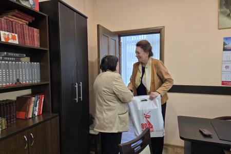 В областном комитете КПРФ встретились с живой легендой сталинградских детей войны Зинаидой Андреевой