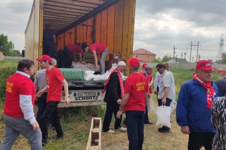Ингушетия - Магас. Коммунисты Северного Кавказа отправили 20 тонн продовольствия для помощи жителям Донецка и Луганска