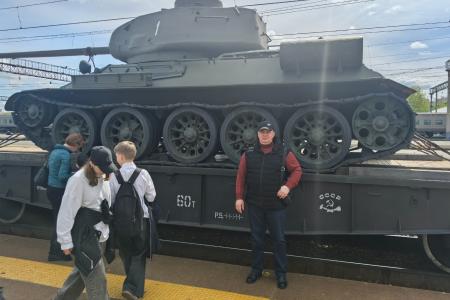 Тюменские коммунисты приняли участие в организации встречи ретро-поезда «Эшелон Победы»