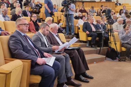 Депутат КПРФ Александр Наумов: «Жителей страны и подмосковного региона нужно обеспечить дешевой энергией»