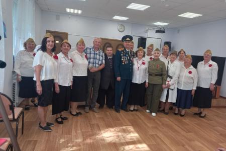 Подмосковные коммунисты: Наша работа во имя мира и Родины!