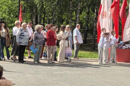 Тюменские коммунисты провели праздник, посвященный  Дню Русского языка