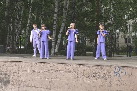 Тюменские коммунисты провели праздник, посвященный  Дню Русского языка