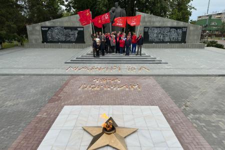 Коммунисты Республики Марий Эл зажгли Свечи Памяти в память о героях Великой Отечественной войны
