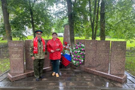 Акции к Дню памяти и скорби проводят новгородские коммунисты