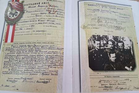 Тамбовские коммунисты приняли участие в открытии мемориальной доски в честь фронтовика В.П. Шолмова