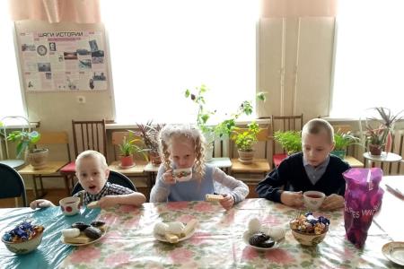 Коммунисты Томской области – ребятам в Международный день защиты детей