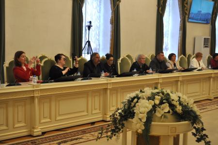 По инициативе КПРФ в Законодательном собрании Санкт-Петербурга обсудили проблемы культуры