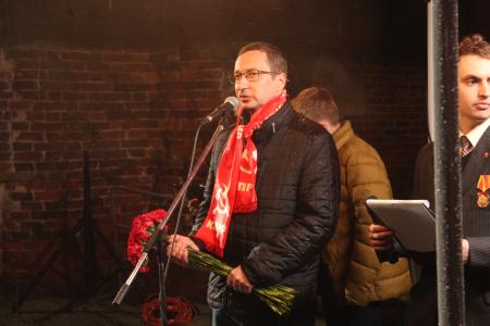 Вахта памяти коммунистов Ленинграда: во имя будущего!