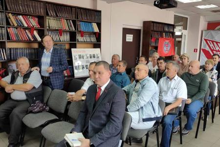 На заседании бюро Чувашского рескома КПРФ обсудили  Политический отчёт Центрального Комитета КПРФ