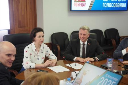 Александр Ивачёв подал документы для регистрации кандидатом в Губернаторы Свердловской области