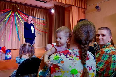 Лидер свердловских комсомольцев Денис Курочкин: «Забота о многодетных семьях – наша общая ответственность»