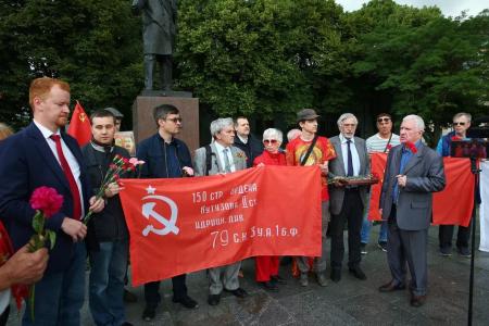 Московские коммунисты почтили память Георгия Димитрова