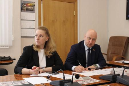 Мария Дробот: здравоохранение, ЖКХ и объединение школ в центре внимания КПРФ Удмуртии