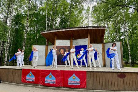 Нижегородские коммунисты встретили День русского языка праздничным концертом в парке имени Пушкина