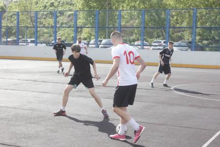Команда «Калуга-КПРФ» продемонстрировала высокие спортивные достижения в мини-футболе