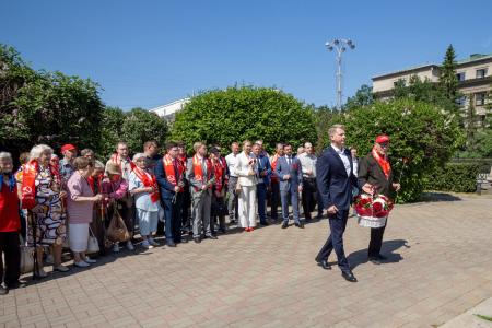 Свердловские коммунисты отметили 140-летие со дня рождения Якова Михайловича Свердлова