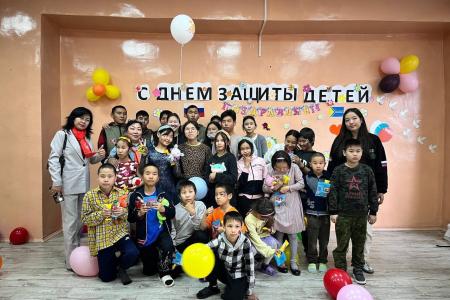 Республика Тыва. Мероприятия КПРФ в День защиты детей