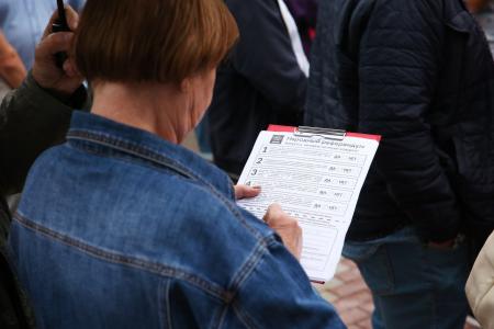 Москва. Денис Парфенов: Встреча в Выхино-Жулебино против платных парковок
