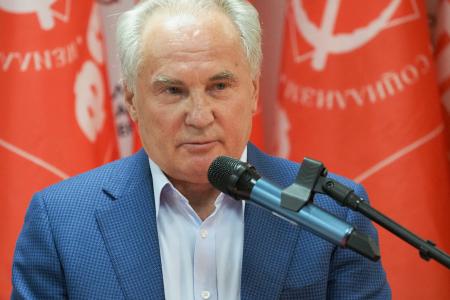 Свердловское областное отделение КПРФ единогласно выдвинуло Александра Ивачева кандидатом на пост Губернатора Свердловской области
