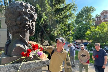 В Томской области коммунисты и комсомольцы отметили День рождения Пушкина