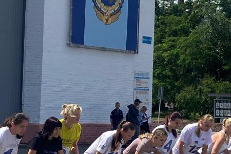 В Воронеже депутаты от КПРФ Сергей Гаврилов и Владимир Калинин наградили участников юбилейного спортивного забега «Миля ВАСО»