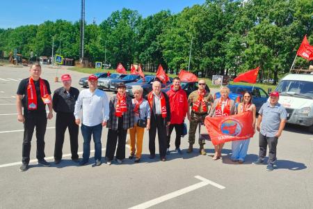 Автопробег в честь 80-летия Парада Победы: Рязань помнит и гордится