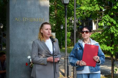 Мария Дробот в День русского языка приняла участие в митинге Пермских коммунистов
