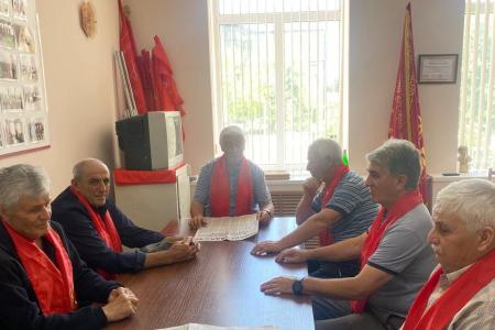 Кабардино-Балкария. Коммунисты первичного отделения села Малка Зольского местного отделения КПРФ провели партийное собрание