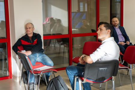 Коммунисты Перми обсуждают политический отчёт ЦК КПРФ XIX съезду КПРФ