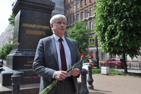 Коммунисты Санкт-Петербурга отметили Пушкинский день