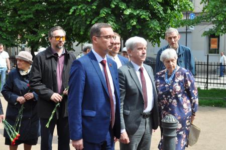 Коммунисты Санкт-Петербурга отметили Пушкинский день