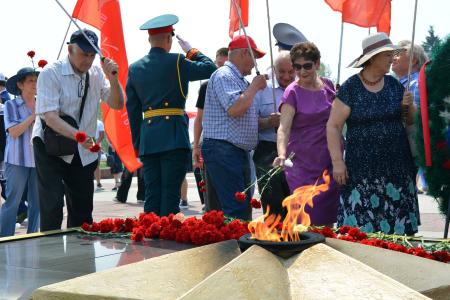Коммунисты Забайкалья почтили павших в годы Великой Отечественной войны
