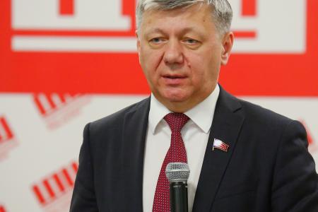 Дмитрий Новиков посвятил занятие в Центре политической учёбы идейным основам партии