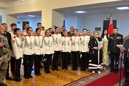 Казбек Тайсаев выступил на открывшейся в Госдуме выставке «Победа. Одна на всех…»