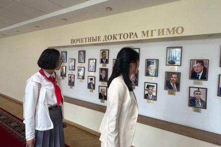 В Москву прибыла делегация Пхеньянского университета иностранных языков