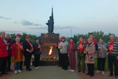 Активистки ВЖС-«Надежда России» провели серию мероприятий в День памяти и скорби