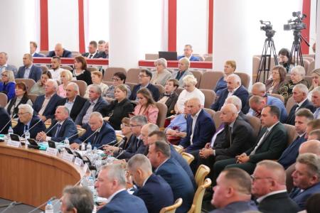 Владимир Кашин провел выездное заседание Комитета Государственной Думы ФС РФ по аграрным вопросам в Орловской области