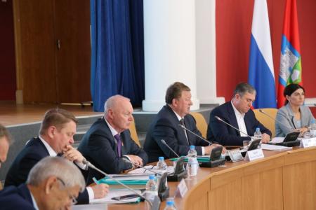 Владимир Кашин провел выездное заседание Комитета Государственной Думы ФС РФ по аграрным вопросам в Орловской области