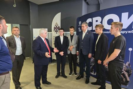 Делегация КПРФ во главе с К.К. Тайсаевым завершила рабочий визит в ЛНР