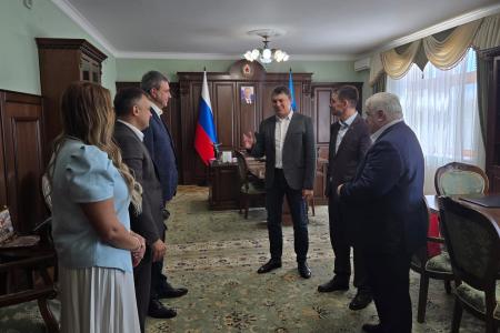 Делегация КПРФ во главе с К.К. Тайсаевым завершила рабочий визит в ЛНР