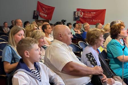 В Республике Крым прошел фестиваль патриотической авторской песни и поэзии «Под флагом России»