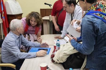 Сергей Пантелеев выступил на расширенном заседании комиссии Санкт-Петербургского горкома КПРФ по работе с депутами