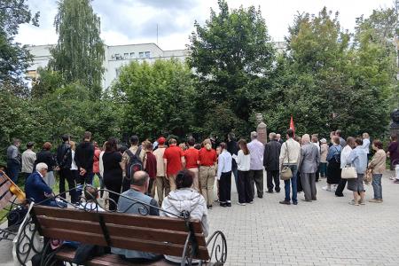 Память, запечатлённая в строчках: ивановцы почтили подвиг поэтов-фронтовиков