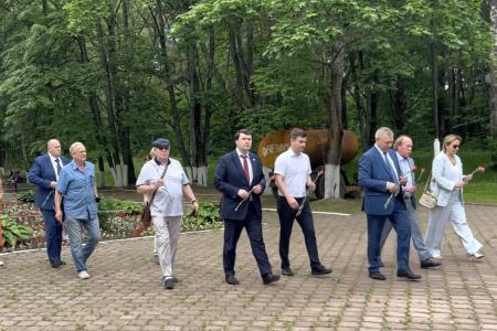 Олег Лебедев выступил на торжественном собрании в честь 250-летия города Калязина Тверской области