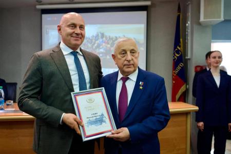 Н.М. Харитонов:  «Развитие опорных населенных пунктов – основа освоения арктических регионов!»